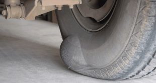 penyebab ban benjol di dinding samping